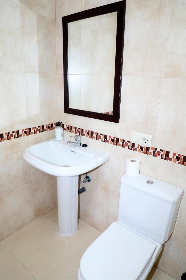 Apartamento Completo Clara Campoamor การ์โบเนรัส ภายนอก รูปภาพ